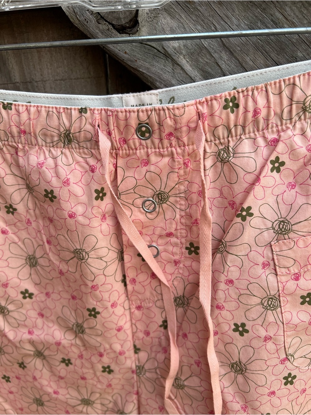 👗Life is good Pink Floral Drawstring crop Lounge Pants - Picture 5 of 8